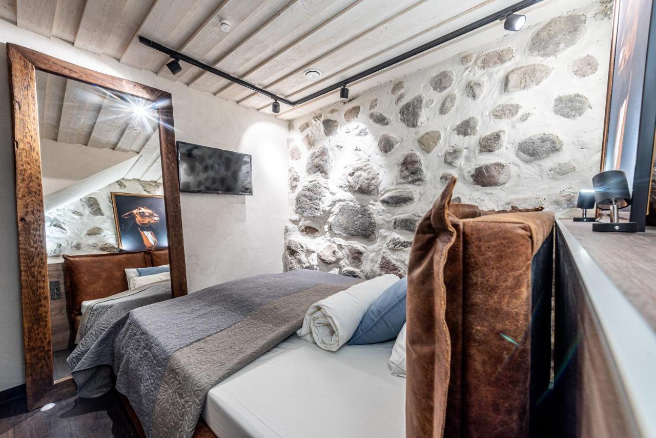Unesco Hidden Arches - Restored 3 Bedroom In The Historic Pilies St. Wilna